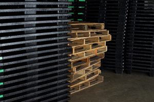 wood_plastic_stack